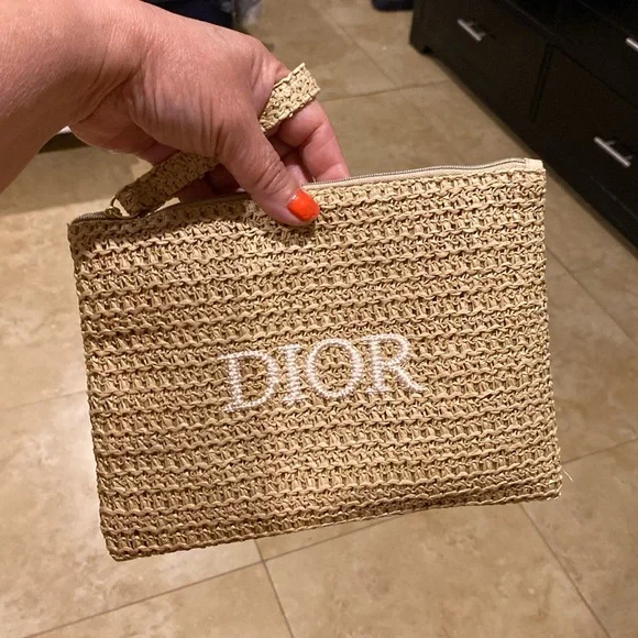 Dior Raffia Clutch Wristlet - Picture 4 of 9